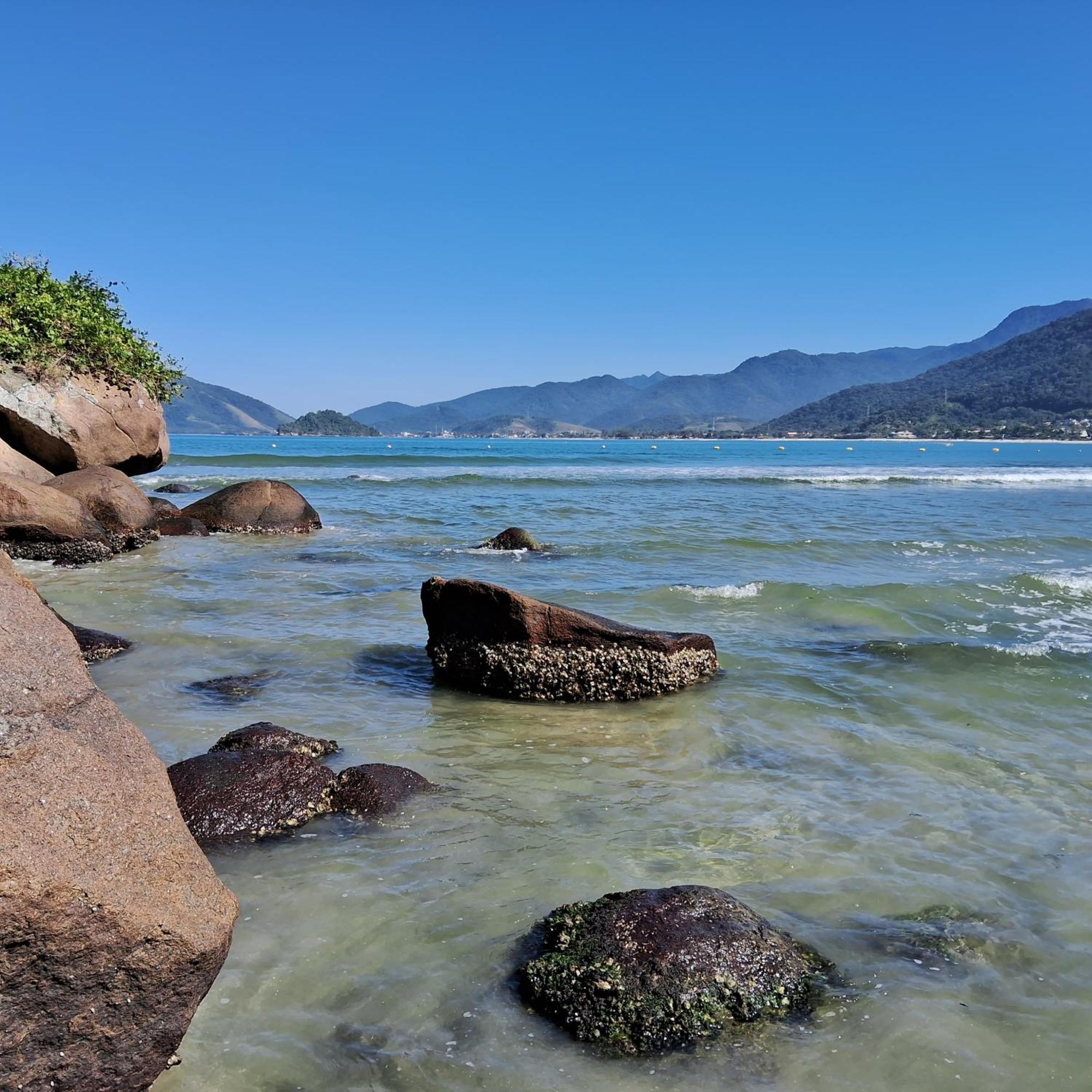 Recanto Vista Pro Mar 100 Mt Da Praia Caraguatatuba Eksteriør bilde